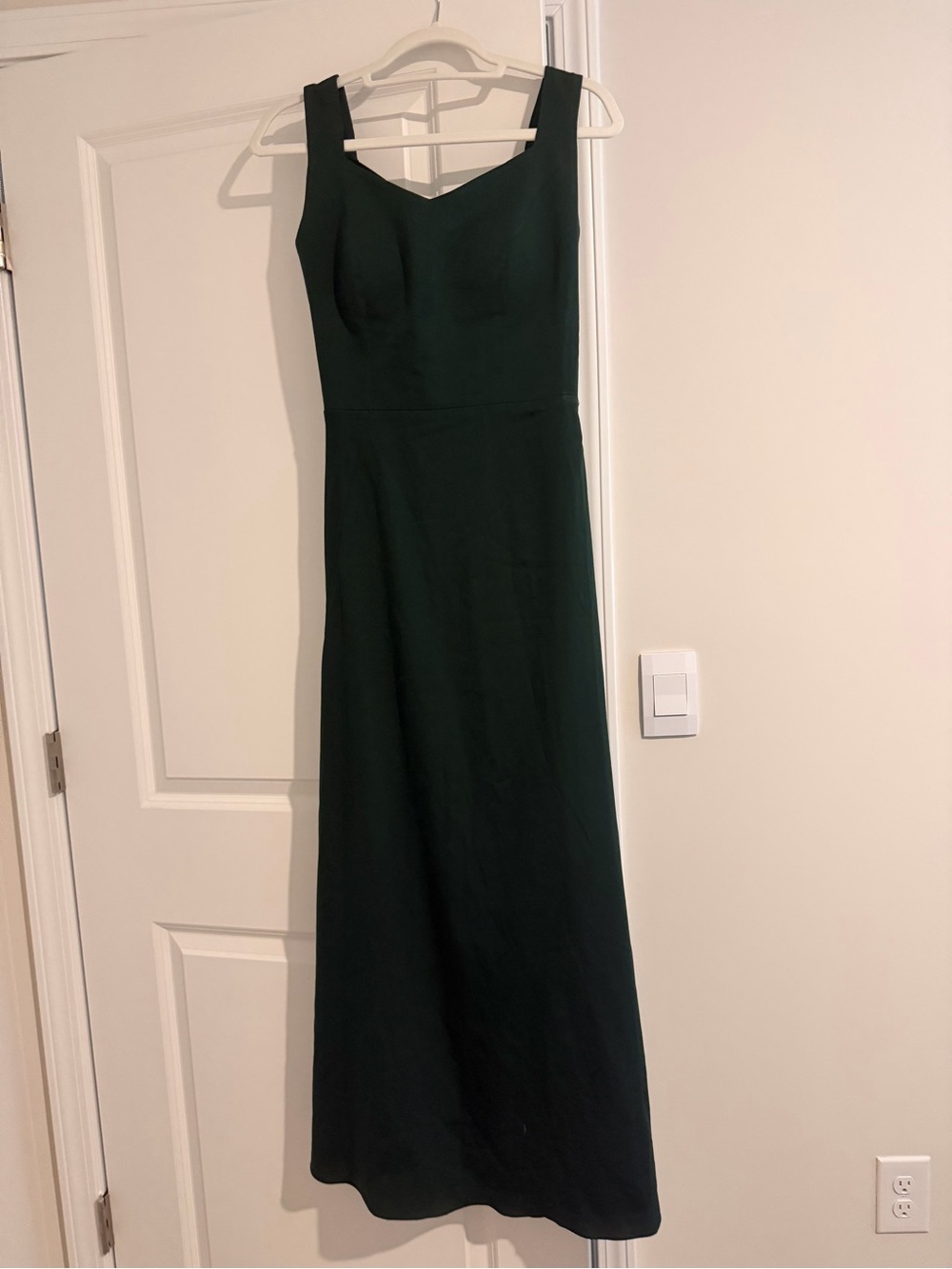 Elegant Dark Green Sleeveless Maxi Dress